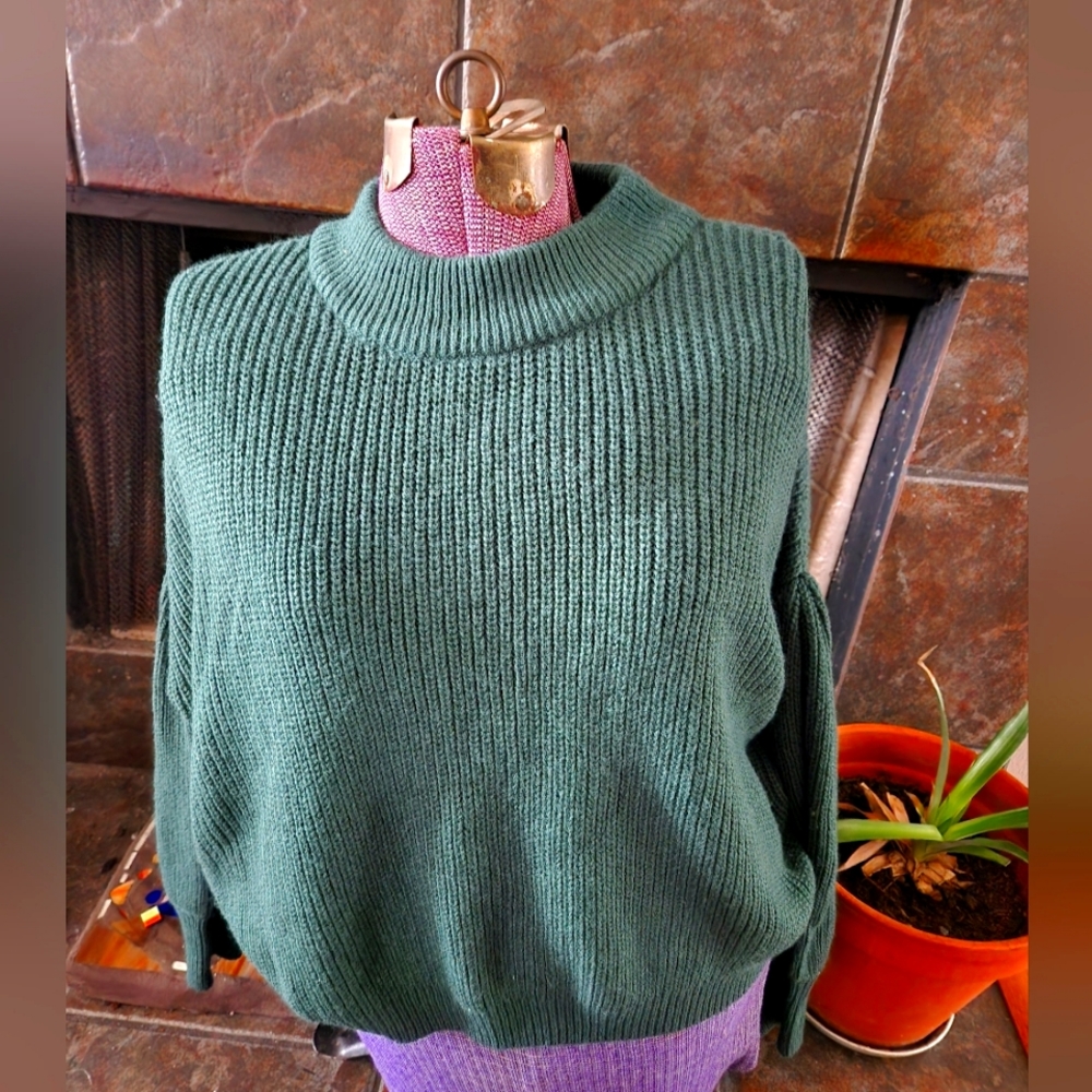 Gianni Bini Sweater
